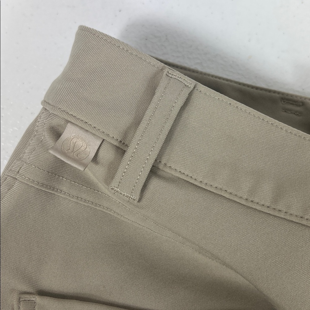 Lululemon  Sz 30 ABC Classic‎ Warpstream Straight Leg Pants Tan/Beige - Picture 5 of 10